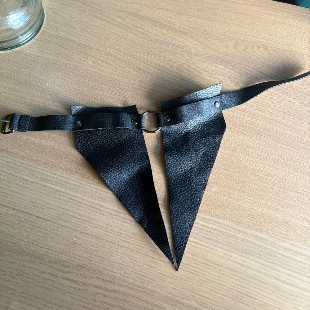 Black Leather Pilgrim Collar Goth Accessory